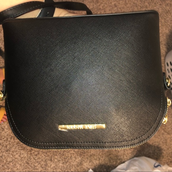 Steve Madden Black Bmarilyn Crossbody Purse NWT - Picture 5 of 8